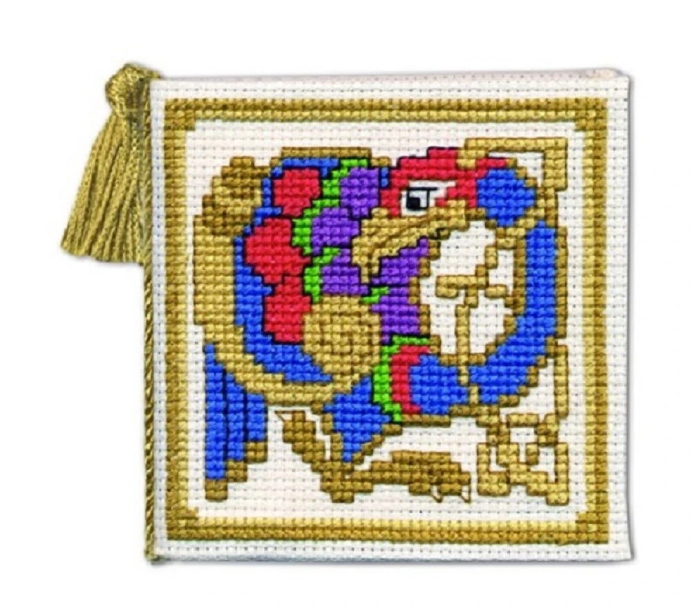Textile Heritage Needle Case Counted Cross Stitch Kit - Celtic Bird Multicolor 4 Textile Heritage Needle Case Counted Cross Stitch Kit - Celtic Bird Multicolor - Image 2