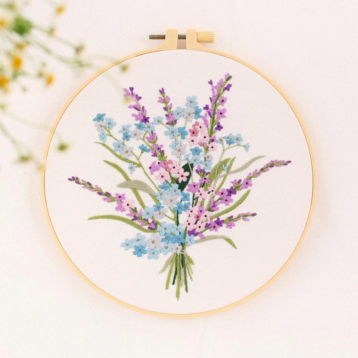 REEWISLY 4pcs Of Embroidery Kit With Patterns And Instructions, DIY Adult Beginner Cross Stitch Kits, Including 2 Plastic Embroidery Rings, 1 Pair Of Scissors, Colored Threads And Needles 12 REEWISLY 4pcs Of Embroidery Kit With Patterns And Instructions, DIY Adult Beginner Cross Stitch Kits, Including 2 Plastic Embroidery Rings, 1 Pair Of Scissors, Colored Threads And Needles - Image 10