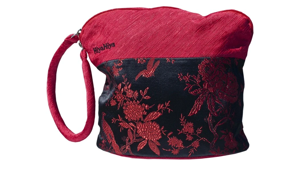 HiyaHiya Small Project Bag For Knit And Crochet - Red And Black Floral Multicolor 4 HiyaHiya Small Project Bag For Knit And Crochet - Red And Black Floral Multicolor - Image 2