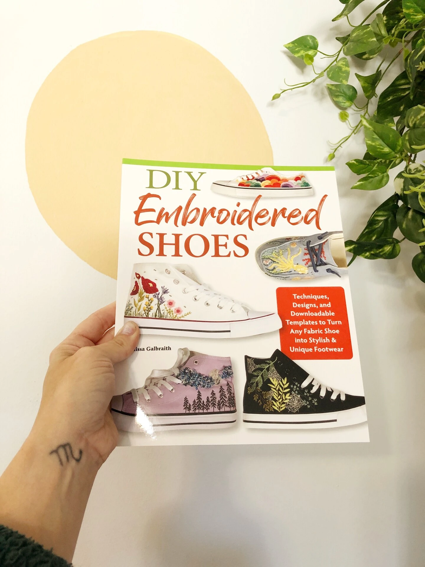 DIY Embroidered Shoes- Hand Embroidery DIY Book 15 DIY Embroidered Shoes- Hand Embroidery DIY Book - Image 13