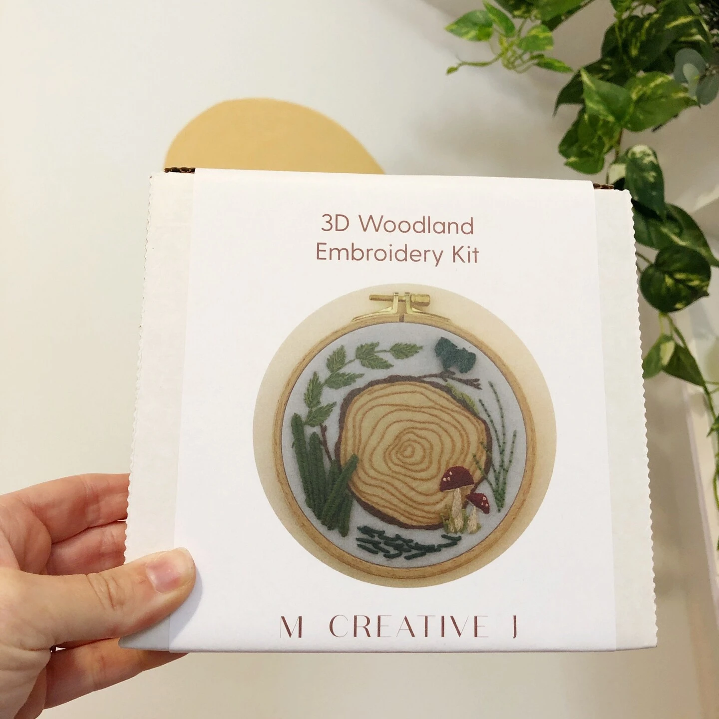 MCreativeJ 3D Woodland - Advanced Hand Embroidery DIY Craft Kit 7 MCreativeJ 3D Woodland - Advanced Hand Embroidery DIY Craft Kit - Image 5